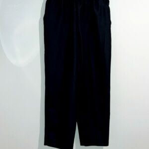 Donnkenny black elastic waist pants. Size 16.